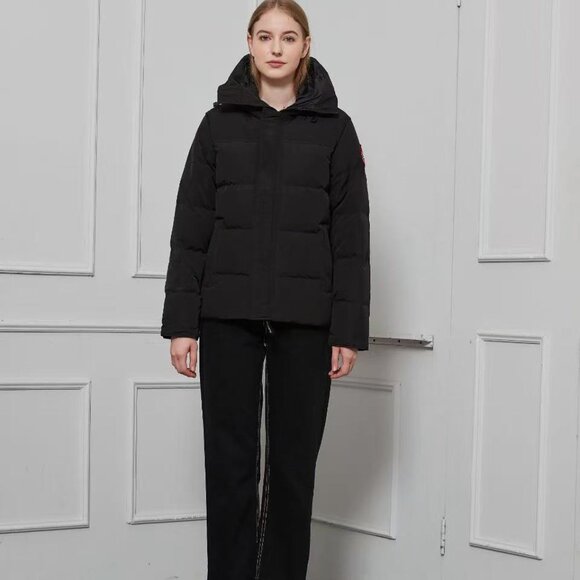 Canada Goose Women’s Down Coat – Black - Picture 2 of 7